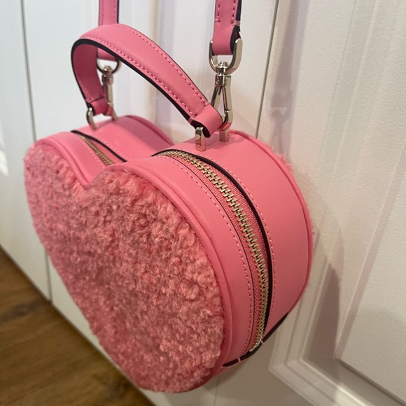 Kate Spade Heart Shaped Purse Pink - Picture 5 of 9